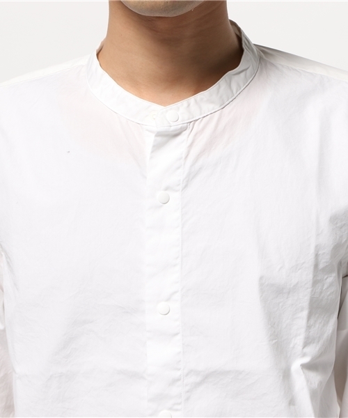 And A（アンドエー）の「バンドカラーシャツ（シャツ/ブラウス・メンズ・ホワイト/グレー/ブルー・40/42）」の11枚目の写真