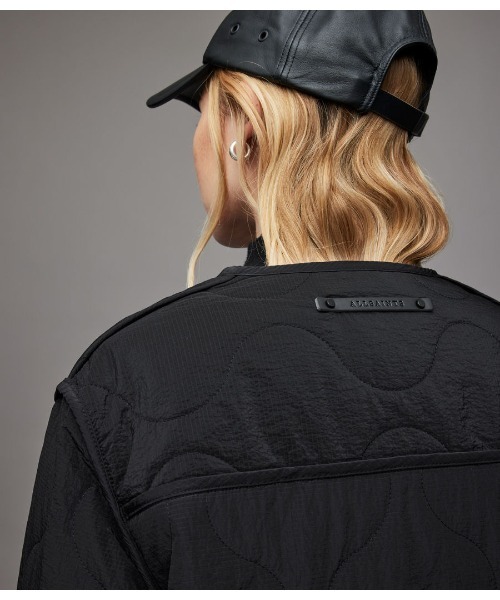 ALLSAINTS(オールセインツ)の「PHYLLIS REVERSIBLE LINER JACKET | PHYLLIS リバーシブル ライナー ジャケット(その他アウター・レディース・ブラック×ホワイト・6/4/8)」の7枚目の写真