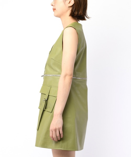 SPIRALGIRL(スパイラルガール)の「2way合皮ベストワンピース(ワンピース・レディース・グリーン/ホワイト/ブラック・FREE)」の16枚目の写真