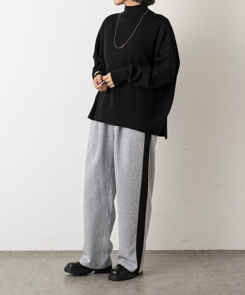 Omekashi（オメカシ）の「総針ハイネックニットプルオーバー（ニット/セーター・レディース・ブラック/グレー/オフホワイト/オレンジ・FREE）」の22枚目の写真