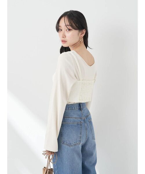 earth music&ecology（アースミュージックアンドエコロジー）の「エンボスフラワービスチェ（ベスト・レディース・ブラック/アイボリー・FREE）」の16枚目の写真