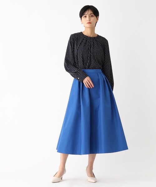 OPAQUE.CLIP（オペークドットクリップ）の「◆タックデザインブラウス（シャツ/ブラウス・レディース・オフホワイト/ホワイト系3/ネイビー系/ライトグレー・38/40）」の7枚目の写真