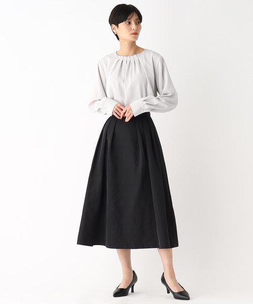 OPAQUE.CLIP（オペークドットクリップ）の「◆タックデザインブラウス（シャツ/ブラウス・レディース・オフホワイト/ホワイト系3/ネイビー系/ライトグレー・38/40）」の18枚目の写真