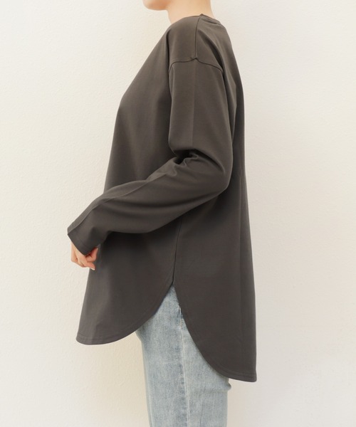 andme(アンドミー)の「汗染み防止加工USAコットン長袖Tシャツ(Tシャツ/カットソー・レディース・ピンク/ターコイズブルー/ブラック/チャコールグレー/オフホワイト/ブラウン/キナリ/ラベンダー・S/M)」の19枚目の写真