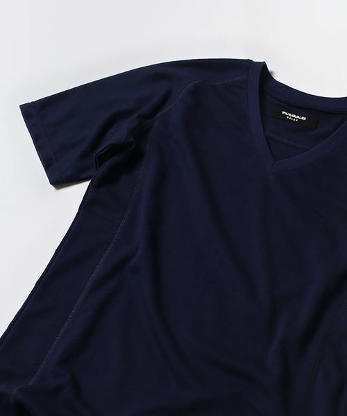 1piu1uguale3 RELAX（ウノピュウノウグァーレトレリラックス）の「1PIU1UGUALE3 RELAX/ 別注V-Neck Tee（Tシャツ/カットソー・メンズ・ブルー/グレー/ホワイト/ブラック・MEDIUM/LARGE/SMALL）」の10枚目の写真