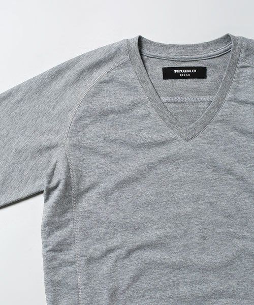 1piu1uguale3 RELAX（ウノピュウノウグァーレトレリラックス）の「1PIU1UGUALE3 RELAX/ 別注V-Neck Tee（Tシャツ/カットソー・メンズ・ブルー/グレー/ホワイト/ブラック・MEDIUM/LARGE/SMALL）」の5枚目の写真