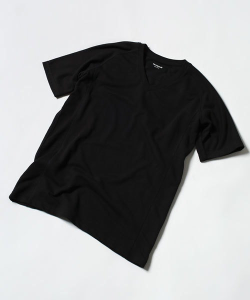 1piu1uguale3 RELAX（ウノピュウノウグァーレトレリラックス）の「1PIU1UGUALE3 RELAX/ 別注V-Neck Tee（Tシャツ/カットソー・メンズ・ブルー/グレー/ホワイト/ブラック・MEDIUM/LARGE/SMALL）」の13枚目の写真
