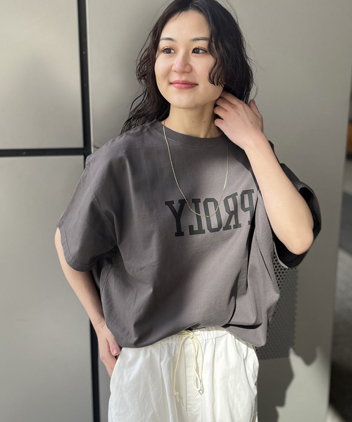 ALORE(アローレ)の「【ALORE/アローレ】ロゴバックタックTシャツ(Tシャツ/カットソー・レディース・チャコールグレー/グレー・FREE)」の4枚目の写真