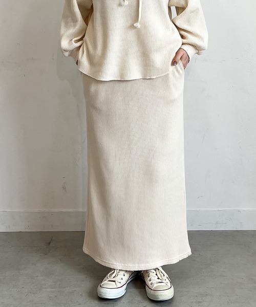 PICHI（ピイチ）の「丈が選べるワッフルタイトスカート（スカート・レディース・アイボリー/チャコール・S/M/M/L）」の5枚目の写真