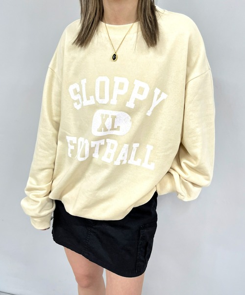 WHO'S WHO gallery（フーズフーギャラリー）の「SLOPPYカレッジロゴクルースウェット（スウェット・レディース・アイボリー/サックスブルー/ピンク/ライトグレー/ネイビー・FREE）」の2枚目の写真