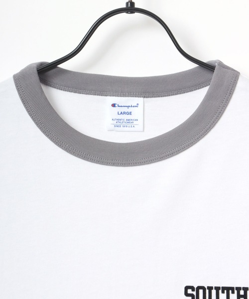Champion(チャンピオン)の「Champion/チャンピオン コットンUSA カレッジプリント ワンポイント刺繍 リンガー 半袖Tシャツ(Tシャツ/カットソー・メンズ・ホワイト×グリーン/ホワイト×ブラック/ホワイト×ネイビー/ホワイト×グレー・L/XL/M)」の10枚目の写真