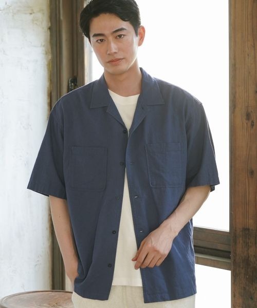 BAYFLOW（ベイフロー）の「ノルマンディーリネンオープンカラーシャツ（シャツ/ブラウス・メンズ・ライトブルー/チャコール/オフホワイト/ネイビー・SMALL/MEDIUM/LARGE）」の4枚目の写真