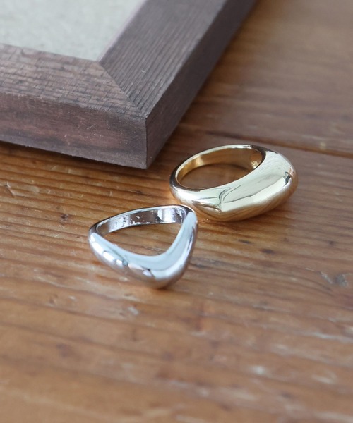 LEPSIM（レプシィム）の「レイヤードMIXリング　196691（リング・レディース・ゴールド系その他3/ゴールド系その他/ゴールド系その他2・ONE SIZE）」の3枚目の写真