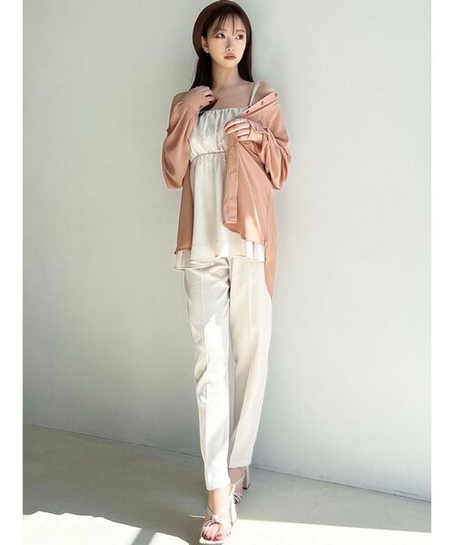 RESEXXY（リゼクシー）の「クレープテーパードパンツ【セットアップ着用可能】（その他パンツ・レディース・ブラック/アイボリー/オレンジ・FREE）」の9枚目の写真