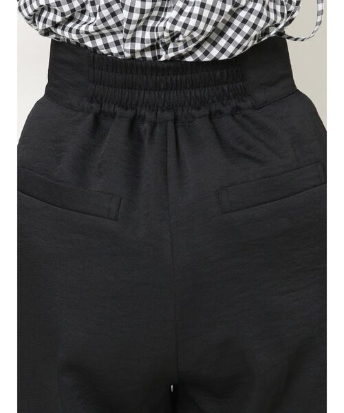 RESEXXY（リゼクシー）の「クレープテーパードパンツ【セットアップ着用可能】（その他パンツ・レディース・ブラック/アイボリー/オレンジ・FREE）」の19枚目の写真