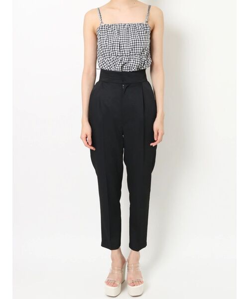 RESEXXY（リゼクシー）の「クレープテーパードパンツ【セットアップ着用可能】（その他パンツ・レディース・ブラック/アイボリー/オレンジ・FREE）」の22枚目の写真