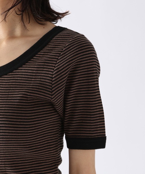 niko and...（ニコアンド）の「【Robert P. Miller(ロバート・ピー・ミラー)】カップクロッププルオーバー（Tシャツ/カットソー・レディース・ブルー/イエロー/ブラウン・MEDIUM/LARGE）」の19枚目の写真