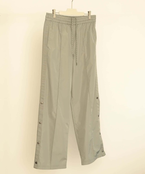 SENSE OF PLACE by URBAN RESEARCH（センスオブプレイスバイアーバンリサーチ）の「『セットアップ対応』サイドライントラックパンツ（その他パンツ・メンズ・ミント/ブラック・MEDIUM/LARGE）」の21枚目の写真