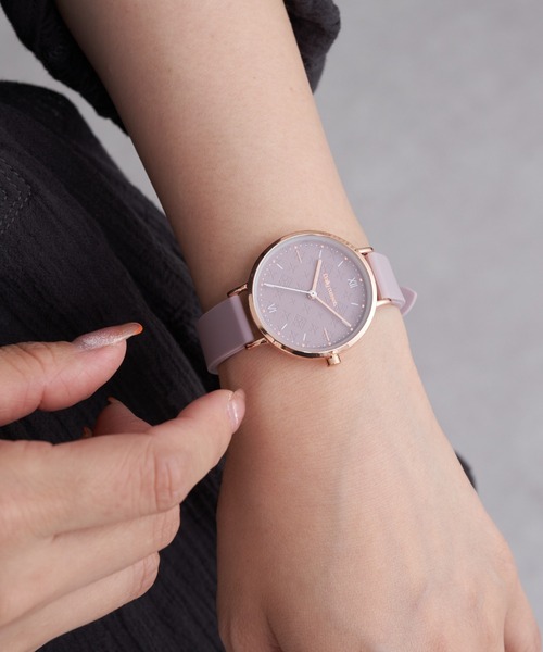 Daily russet（デイリー ラシット）の「マカロンカラー ラバーウォッチ（アナログ腕時計・レディース・ブラウン/ピンク/グリーン/ベージュ・FREE）」の4枚目の写真