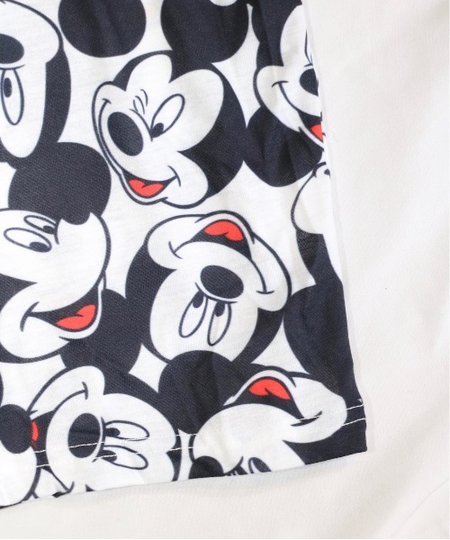 THRIFTY LOOK(スリフティールック)の「THRIFTY LOOK / スリフティールック MICKEY MOUSE"AOP HEADS"TEE ミッキー総柄TEE(Tシャツ/カットソー・メンズ・ブラック・X-LARGE/LARGE)」の4枚目の写真