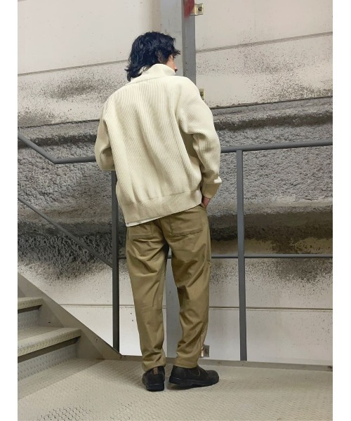 PLUS ONE（プラスワン）の「【PLUS ONE】軽テク 畦編みドライバーズニット（ニット/セーター・メンズ・オフホワイト/ブラック・M/L/XL）」の21枚目の写真