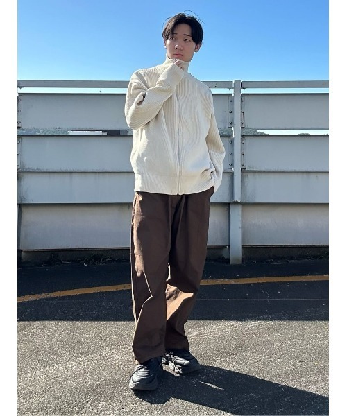 PLUS ONE（プラスワン）の「【PLUS ONE】軽テク 畦編みドライバーズニット（ニット/セーター・メンズ・オフホワイト/ブラック・M/L/XL）」の22枚目の写真