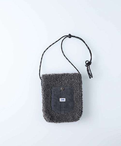 Lee(リー)の「【Lee】LEEボアミニポーチ(ショルダーバッグ・レディース・ブラック×ホワイト/ホワイト/ブラック・ONE SIZE)」の11枚目の写真