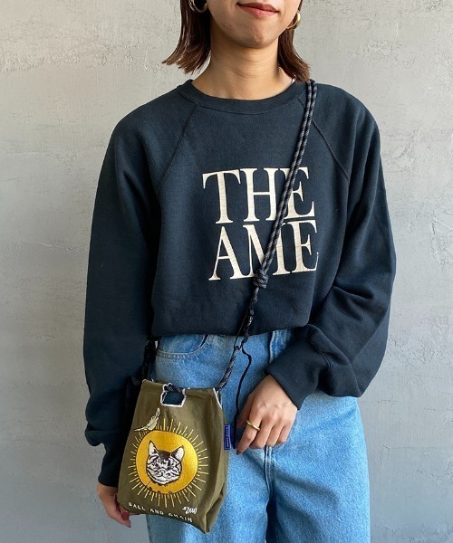 Ball&Chain（ボールアンドチェーン）の「[BALL&CHAIN/ボールアンドチェーン] D.CAT 刺繍デザインナイロンバッグ スモールサイズ（ショルダーバッグ・レディース・カーキ・S）」の4枚目の写真