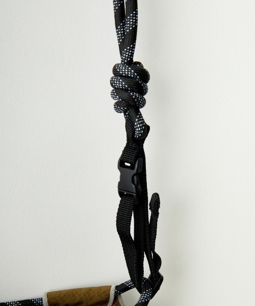 Ball&Chain（ボールアンドチェーン）の「[BALL&CHAIN/ボールアンドチェーン] D.CAT 刺繍デザインナイロンバッグ スモールサイズ（ショルダーバッグ・レディース・カーキ・S）」の16枚目の写真