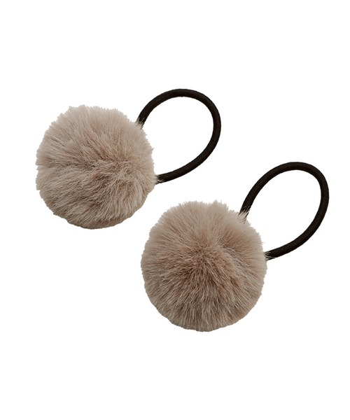 Catherine Cottage（キャサリンコテージ）の「ポンポンファーヘアゴム　2個セット（ヘアゴム・キッズ・ブラウン/ピンク/グレー/ブルー/オフホワイト/モーブ系/ライラック/ベージュ・FREE）」の11枚目の写真