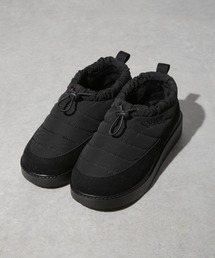 NANO universe（ナノユニバース）の「SUBU/SUBU KAMAN（ブーツ）」