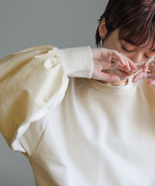 select MOCA（セレクトモカ）の「シャンブレー切替ショートスウェット（スウェット・レディース・アイボリー/グレイッシュベージュ/チャコール・FREE）」の9枚目の写真