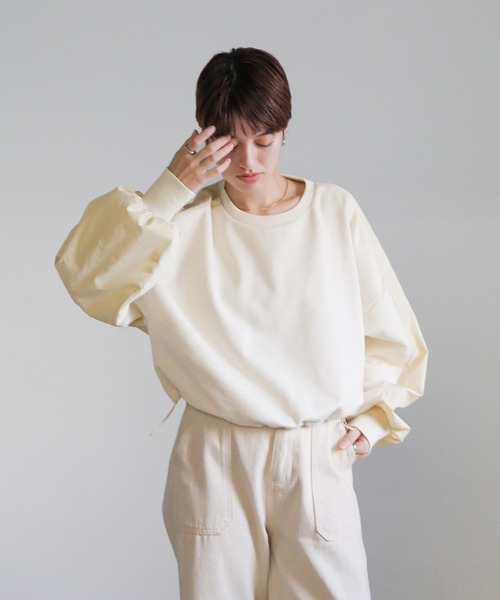 select MOCA（セレクトモカ）の「シャンブレー切替ショートスウェット（スウェット・レディース・アイボリー/グレイッシュベージュ/チャコール・FREE）」の12枚目の写真