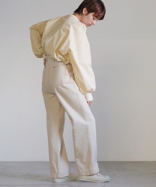 select MOCA（セレクトモカ）の「シャンブレー切替ショートスウェット（スウェット・レディース・アイボリー/グレイッシュベージュ/チャコール・FREE）」の8枚目の写真