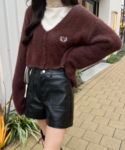 nemne store(ネンネストア)の「ワンポイント刺繍シャギーニットカーディガン(カーディガン/ボレロ・レディース・イエロー/ブラウン/ピンク/アイボリー/ブラック/ライトブルー・フリー)」の22枚目の写真