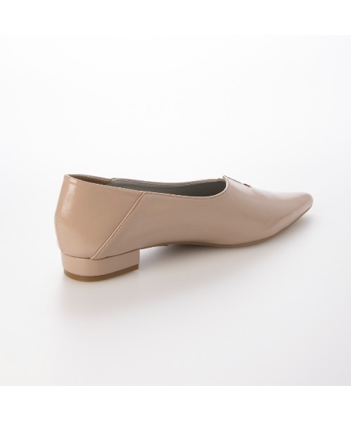 EVOL（イーボル）の「一部WEB限定カラー【EVOL】ソフトVカット2cmヒールパンプス IW5276（パンプス・レディース・ブラック/ピンクベージュ/アイボリー/シルバー・22.0cm/24.5cm/25.0cm/22.5cm/23.0cm/23.5cm/24.0cm）」の19枚目の写真