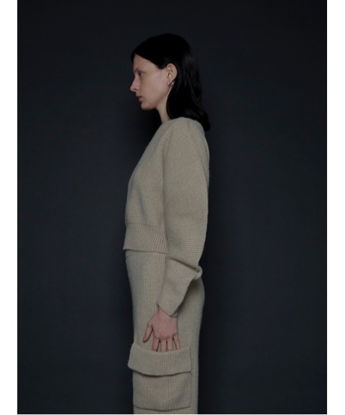 AMAIL（アマイル）の「Crescent moon knit（ニット/セーター・レディース・ベージュ/ネイビー・FREE）」の13枚目の写真