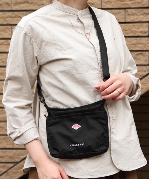 DANTON(ダントン)の「DANTON/ダントン シャルトル CHARTRES(ショルダーバッグ・メンズ・グレイッシュベージュ/オリーブ/ブラック/グレー・FREE)」の2枚目の写真