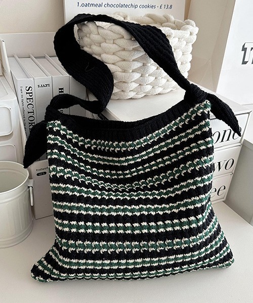 c.u.l(シーユーエル)の「ワンハンドル ニットトートバッグ cula795(ショルダーバッグ・レディース・ブラック/ブラウン/グレー・FREE)」の9枚目の写真
