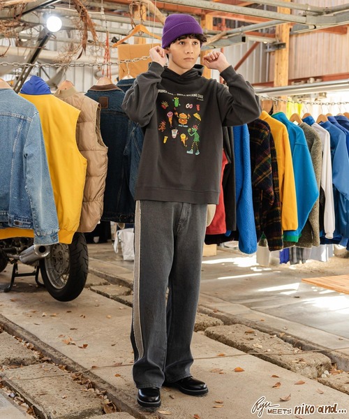 niko and...（ニコアンド）の「【Ryu Ambe】コラボフーディー（パーカー・メンズ・ライトグリーン/チャコール/オフホワイト・LARGE/MEDIUM）」の10枚目の写真