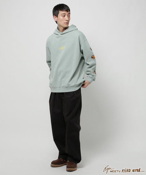 niko and...（ニコアンド）の「【Ryu Ambe】コラボフーディー（パーカー・メンズ・ライトグリーン/チャコール/オフホワイト・LARGE/MEDIUM）」の22枚目の写真