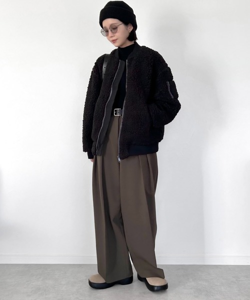 LBC（エルビーシー）の「オーバーサイズボアMA-1（ブルゾン・レディース・オフホワイト/ブラック・M）」の22枚目の写真