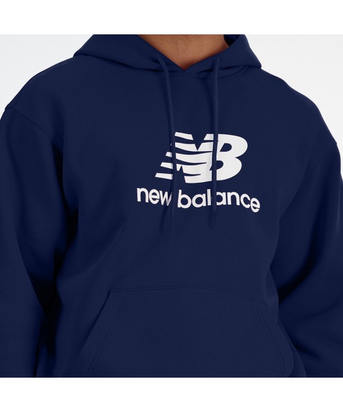 NEW BALANCE(ニューバランス)の「Sport Essentials Stacked Logo スウェットフーディ(スウェット・メンズ・ライトグレー/ブラック/ネイビー・SMALL/MEDIUM/LARGE/X-LARGE/XX-LARGE/XXX-LARGE)」の12枚目の写真