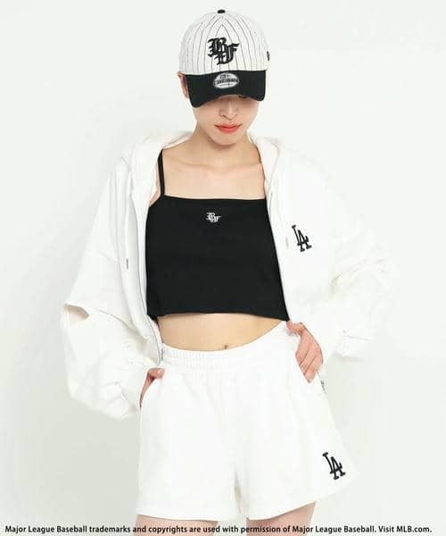 BACK TO THE FIELD（バック トゥー ザ フィールド）の「【MLB】ZIPロゴフーディーセットアップ（ワンピース・レディース・ブルー/ホワイト/ブラック/グレー/ブルー系/ピンク・FREE）」の12枚目の写真