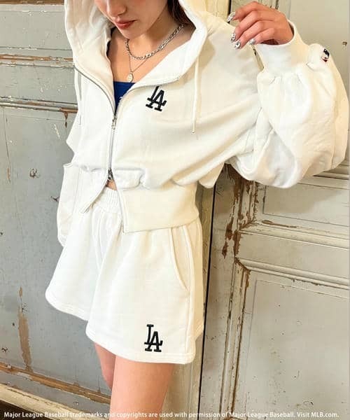 セール】【MLB】ZIPロゴフーディーセットアップ（ワンピース