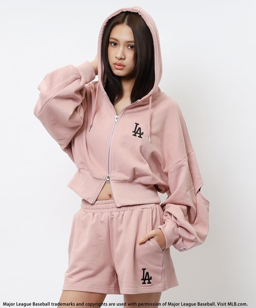 MLB】ZIPロゴフーディーセットアップ（ワンピース）｜BACK TO THE