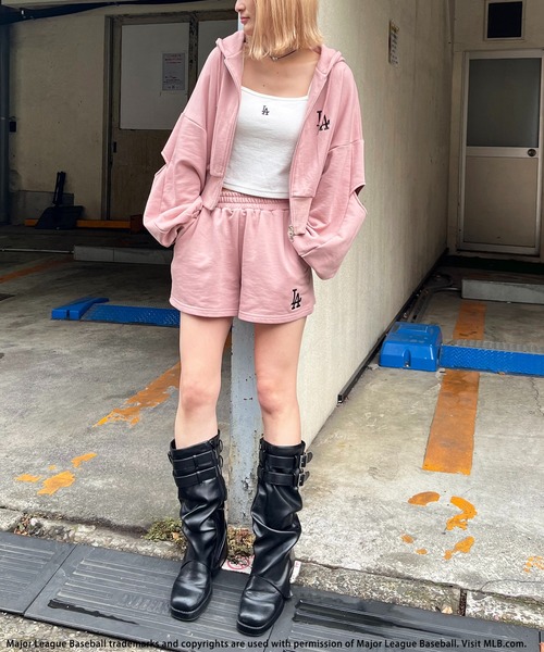 MLB】ZIPロゴフーディーセットアップ（ワンピース）｜BACK TO THE