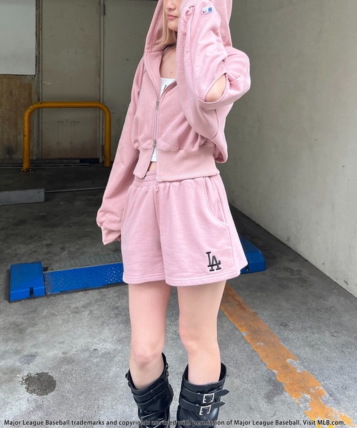 MLB】ZIPロゴフーディーセットアップ（ワンピース）｜BACK TO THE