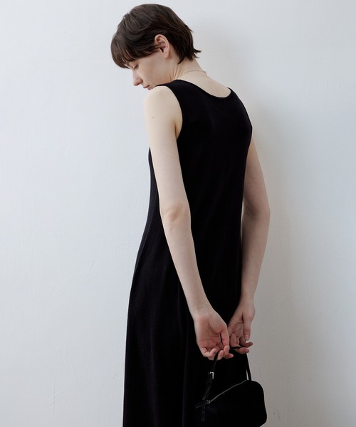 tageechita（タジチタ）の「【tageechita】フレアニットワンピース（ワンピース・レディース・ライトベージュ/ブラック・L/M/S）」の8枚目の写真