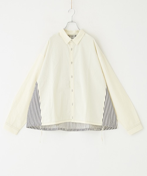 CUBE SUGAR(キューブシュガー)の「GENTILジャンティ/ストライプ×ツイル裾絞りシャツ(シャツ/ブラウス・レディース・グリーン/ネイビー/ベージュ・M)」の11枚目の写真